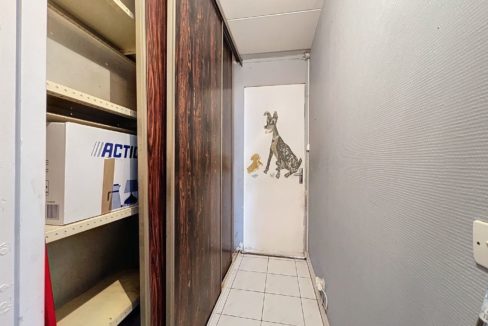 5b72ab06-074f-444d-9d56-caaf7c2b59f2-20302-0.jpg