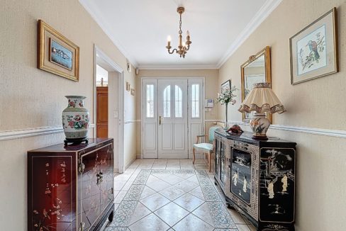 bernard_00001-30517-0.jpg