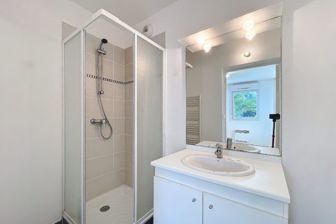 39a171b8-e046-4ea1-b2a5-9ac5d04cc35d-94195-0.jpg