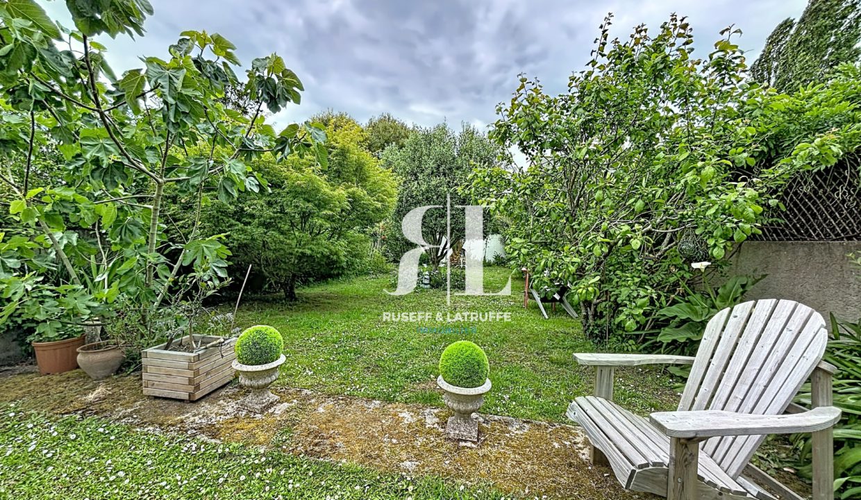 le-floch_00301-91163-0.jpg