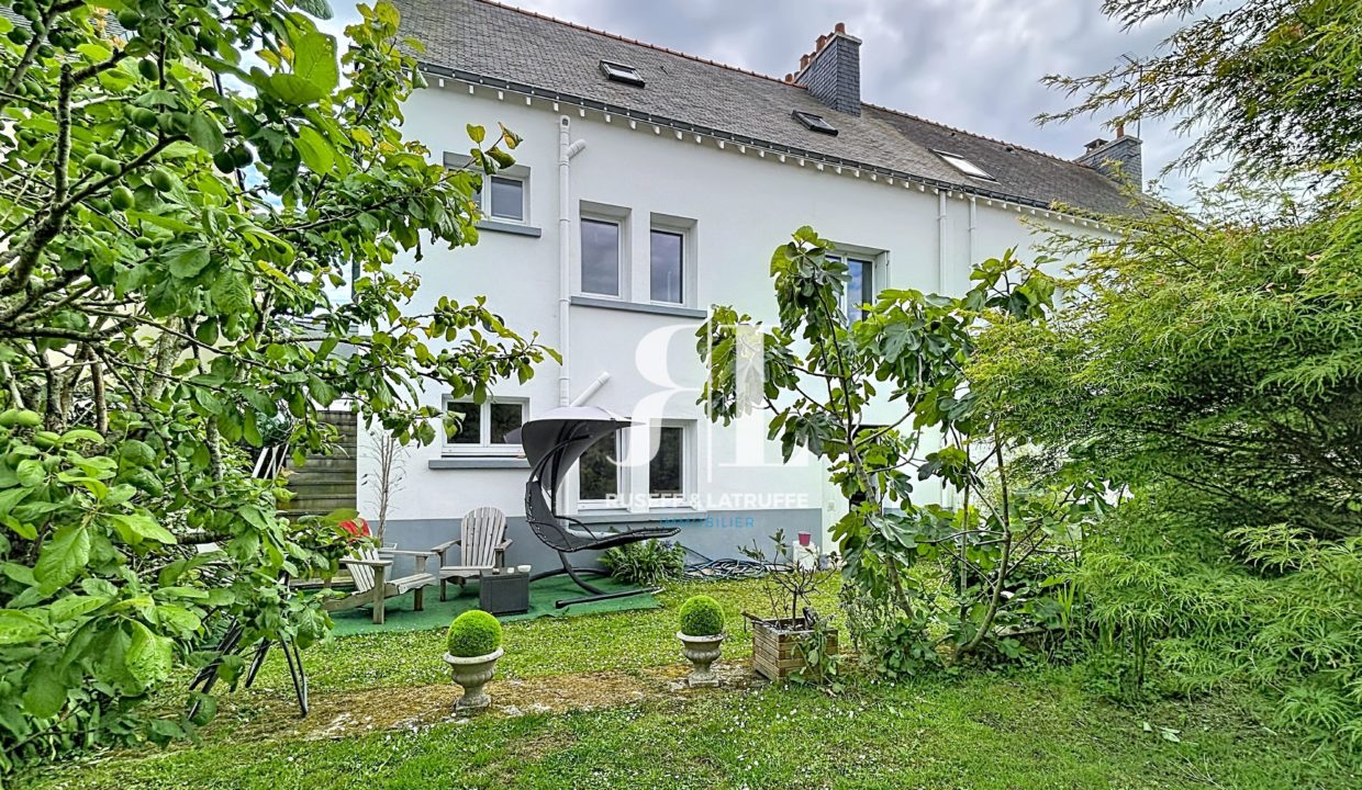 le-floch_00401-91163-0.jpg