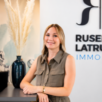 Noémie Le Teuff négociatrice en immobilier à l'agence de Guidel chez Ruseff&Latruffe Immobilier