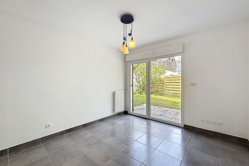 0fbacf71-c3e6-4f86-bcea-eedaabd723ad-127834-0.jpg