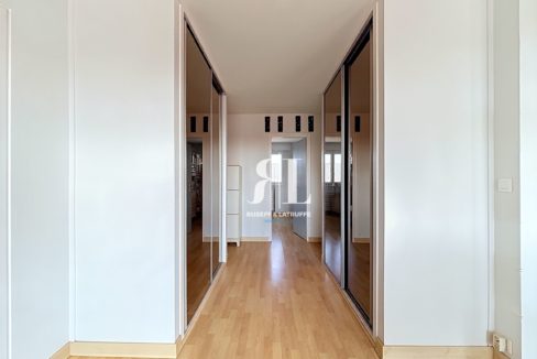 combes_00005-127324-0.jpg
