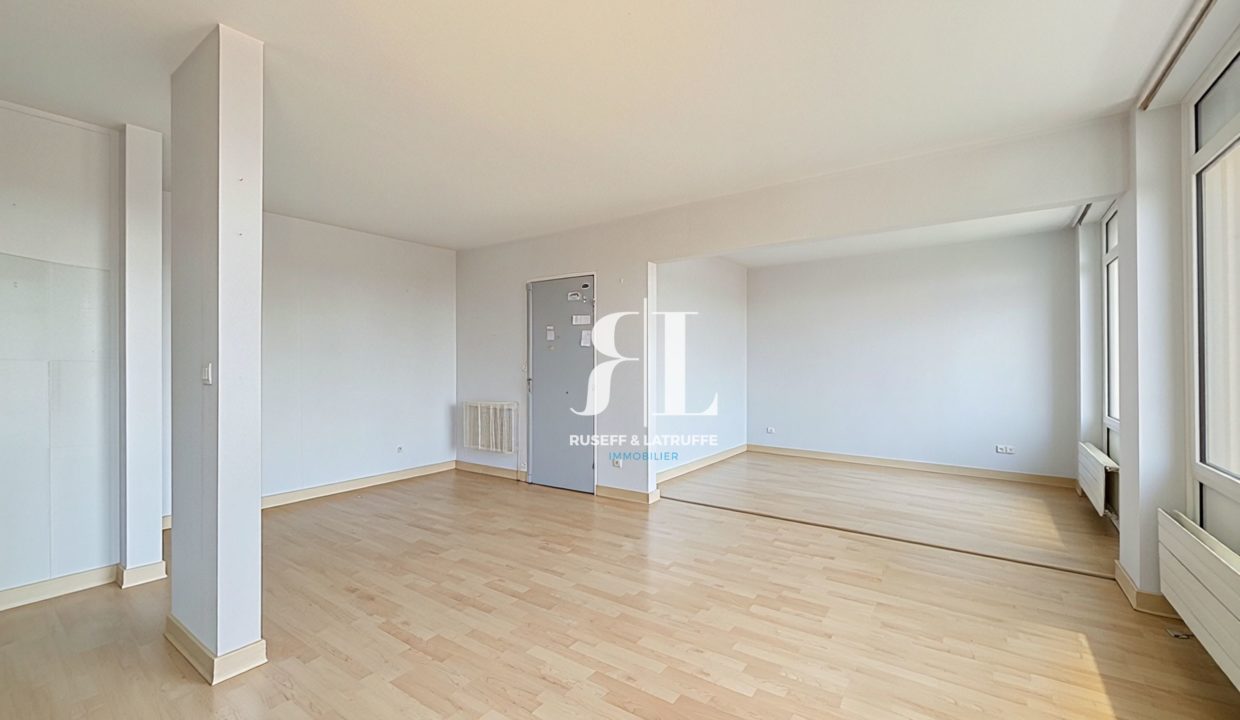 combes_00007-127324-0.jpg