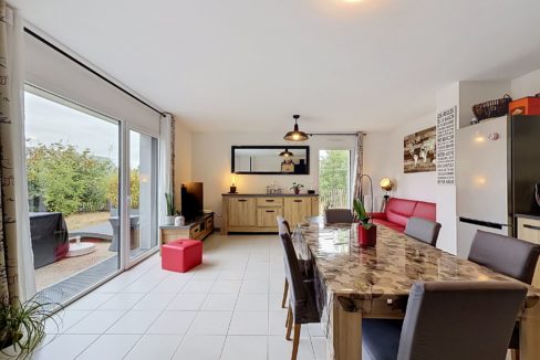 queven_00001-128086-0.jpg